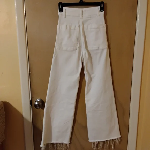 Zara Off-White Frayed Wide-Leg Jeans - Picture 2 of 3